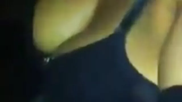 Chaud gros film porno amateur gratuit français seins MILF avec asiatique guy